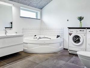 10 person holiday home in Slagelse