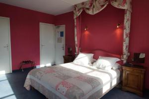 Hotels Hotel La Diligence : photos des chambres