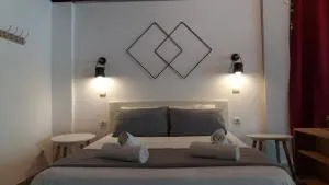 Sun's Gift Mega Studio - Doukádes