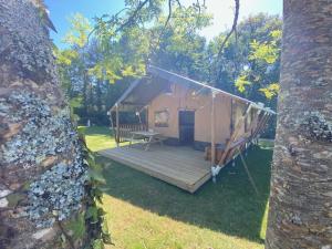 Campings Camping du Quinquis : photos des chambres