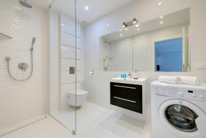 Waterlane Marina by Live Travel Apartments