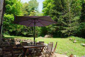 Maisons de vacances Le Pidro - A family house with private stream and woodland : Maison 3 Chambres