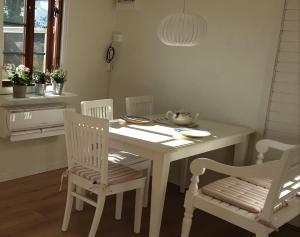 Härlig stuga vid havet