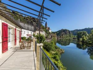 Maisons de vacances Les Gites du Rocher et de la Boucle du Tarn : photos des chambres