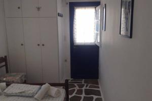 Mandrakia Apartment Milos Greece