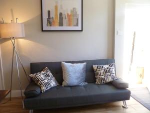 Cosy and Peaceful Maisonette with Terrace, Kidderminster