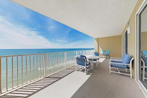 Two-Bedroom Apartment room in New Listing! Sunny Updated Gulf-Front Condo condo