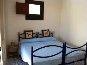 Villa by the Vulcano - 70mq plus large garden and patio