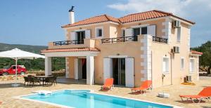 Villa with 3 bedrooms in Lixouri with wonderful sea view private pool furnished garden 200 Kefalloniá Greece