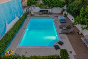 Thiseos Georgias Private Paradise