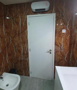 Central Bus Station Flat