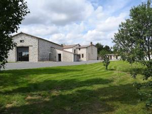 B&B / Chambres d'hotes LA GRANDE THIBAUDIERE : photos des chambres