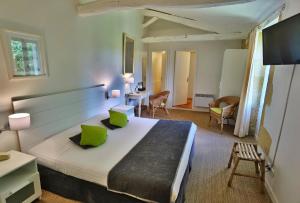 Hotel La Maison des Peyrat photo 15