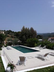 Manos studios Skiathos Greece