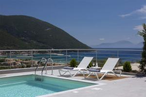 Off White Villas Lefkada Greece