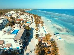 Hotel Blue Reef frente al mar - Mahahual