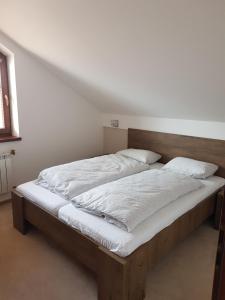 Apartman J 408