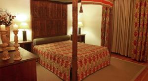 Superior Double Room with Romantic Package room in Hotel Real d Obidos