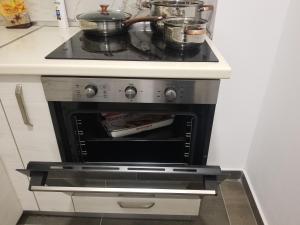 Beach Veranda Home, Gjiri i Lalzit