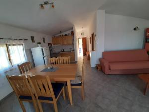 Apartments Mira