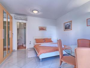Apartment Villa Alpa-3 by Interhome