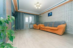 Nice two- bedroom apartment in five minutes from metro Minskaya