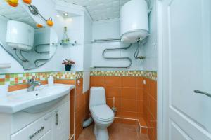 Nice two- bedroom apartment in five minutes from metro Minskaya