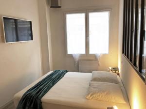 L IDEAL 56 (RDC sur rue) dans Triangle d Or (plage et casino à 300m)