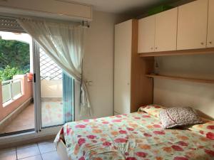 Sun&Sea Terrace Two-Bedroom Apartment