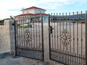 VillainNovalja