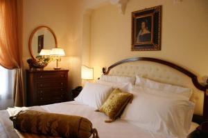 Superior Double or Twin Room with Garden View