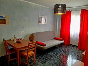 el Bounty de Playa Chica