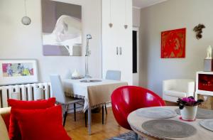 Hello Apartments COZY & ART VIBES Targ Rybny