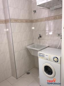 Apartamento a 300 metros do centrinho do Capivari - Residencial La Villete