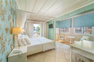 Superior Double or Twin Room with Sea View room in Orion Hotel