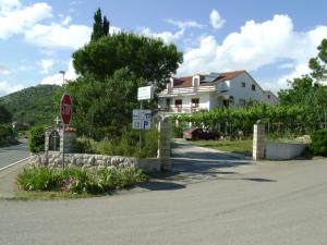 Bed&Breakfast Drage