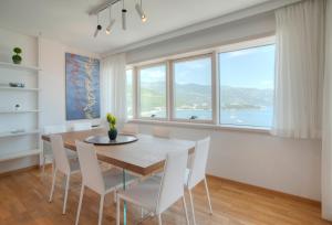 Fontana Seafront Residences