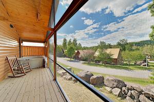 Two-Bedroom House room in Southern Comfort: All-Suite Getaway w/ Hot Tub cabin