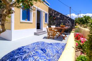 Pasithea Suites