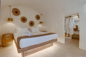 Pasithea Suites Santorini Greece