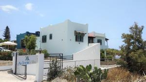 Adonis Villa