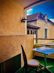 Hotels Le Grand Hotel : photos des chambres