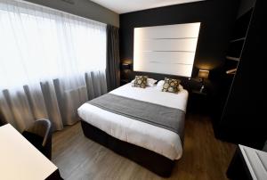 Hotels Hotel Des Quatrans : photos des chambres