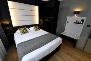 Hotels Hotel Des Quatrans : photos des chambres