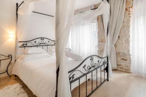 Palace Tartaglia - Penziony, Split