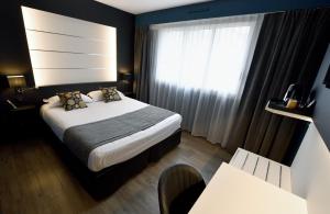 Hotels Hotel Des Quatrans : photos des chambres