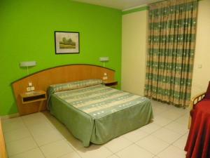 Double or Twin Room room in Hostal Las Fuentes