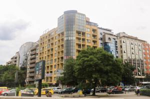 Big 2-Bedroom Apt - Each Stay Triggers Donation to Non-Profit Organisation