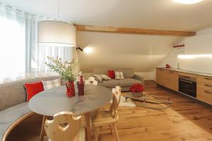 Apartments and Rooms Kaja