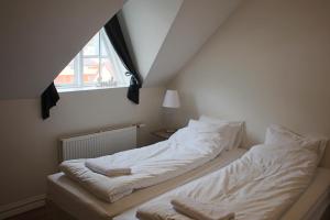 Double or Twin Room with Shared Bathroom room in Mánagisting Guesthouse